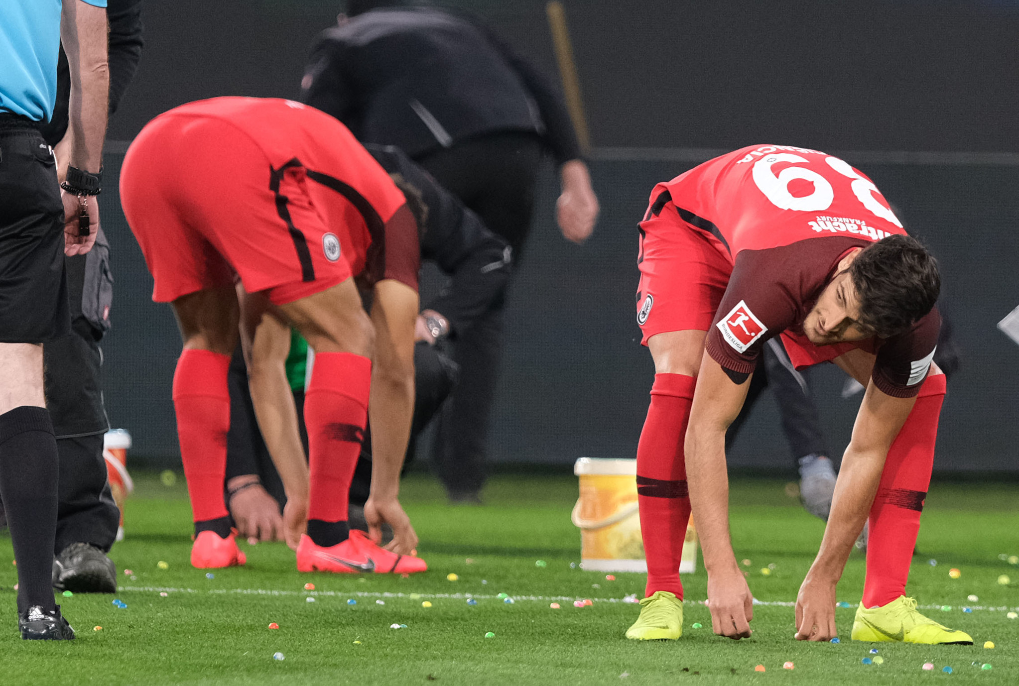 哈希娱乐平台 -包含今晨突围战来临；罗马围绕德甲回应争议；球迷炸锅；高层口径保持一致的词条