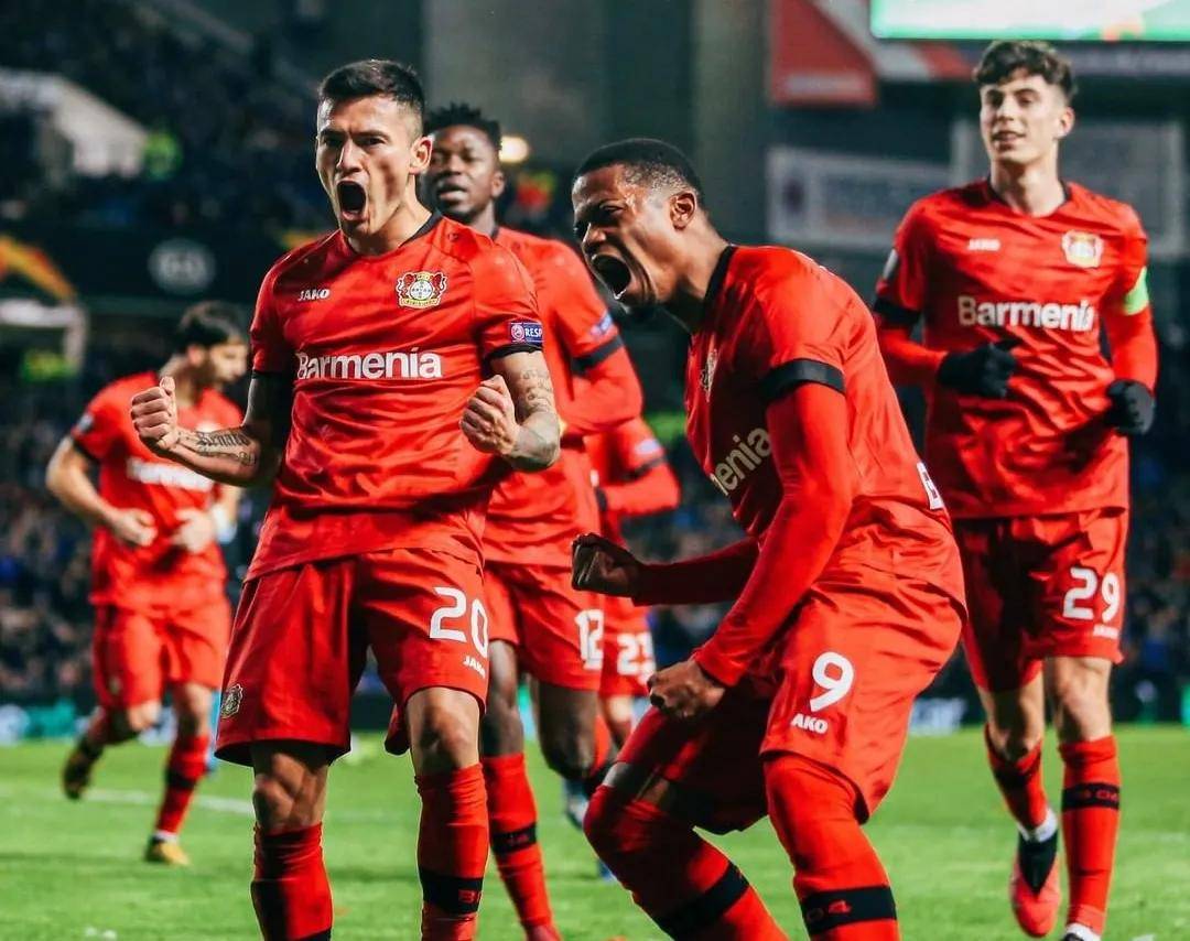 包含赛地聚焦：德国杯赛前热度飙升，波士顿凯尔特人刷新队史纪录，底气十足，医务组通报恢复的词条