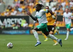 包含赛地聚焦：法国杯清晨热度飙升，布鲁克林篮网伤情更新，赛场秩序良好，控场能力受关注的词条